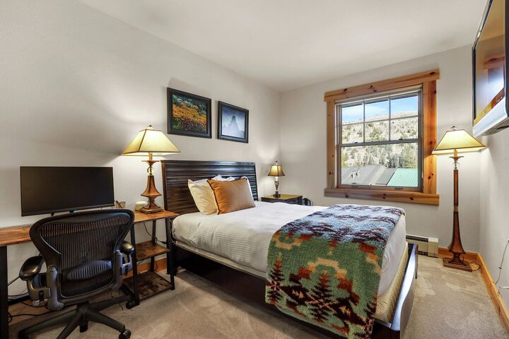 3 Bdrm Condo - Bedroom