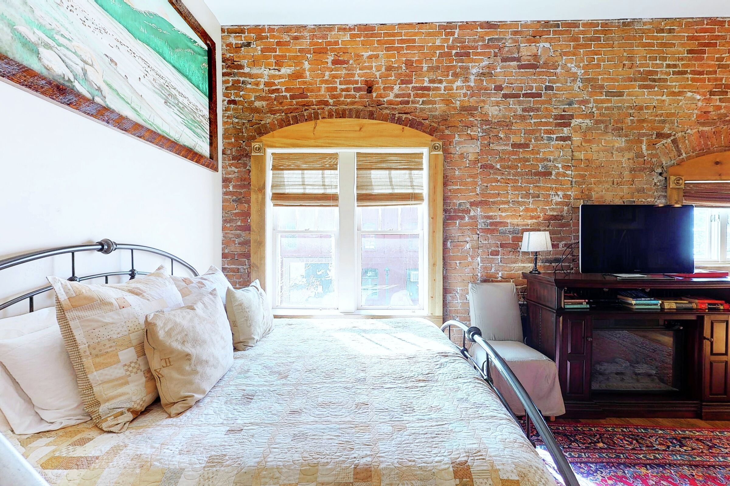 Studio Bedroom