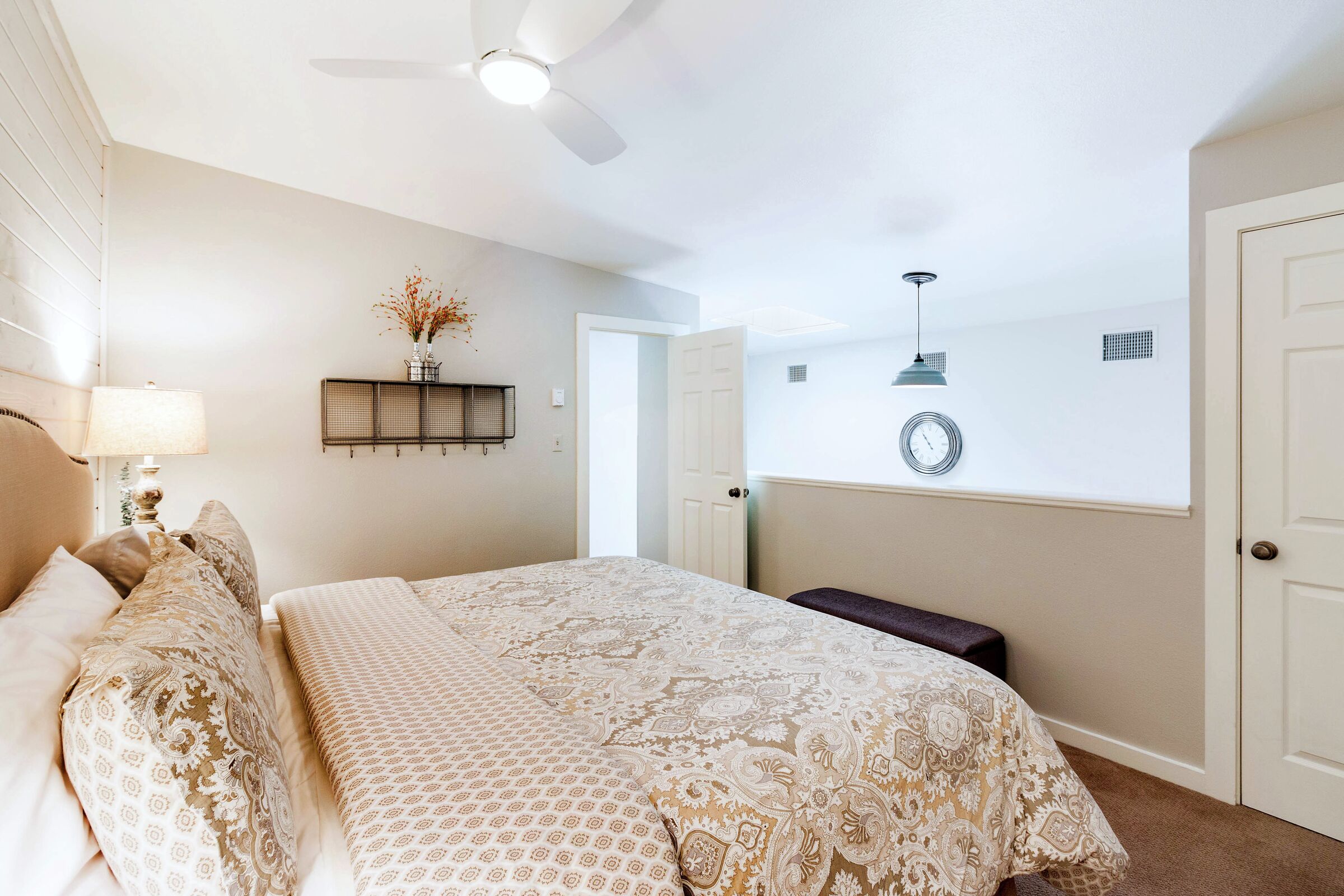 Studio Loft Bedroom