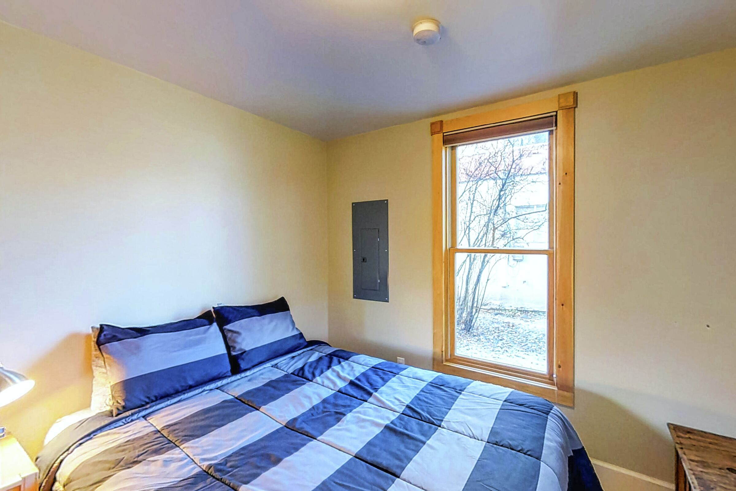 3 Bdrm 2 Bath - Bedroom